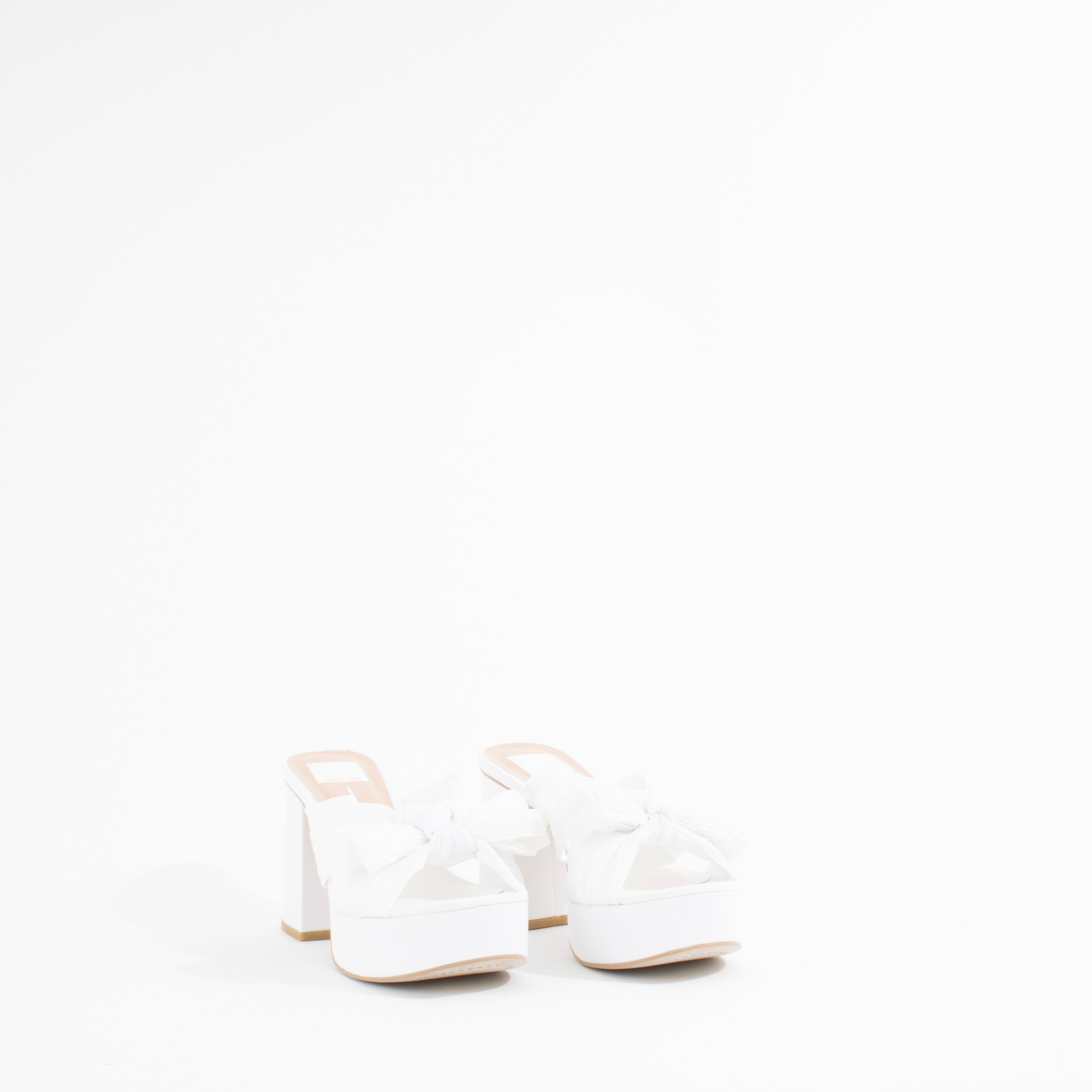 BLARE | WHITE FABRIC