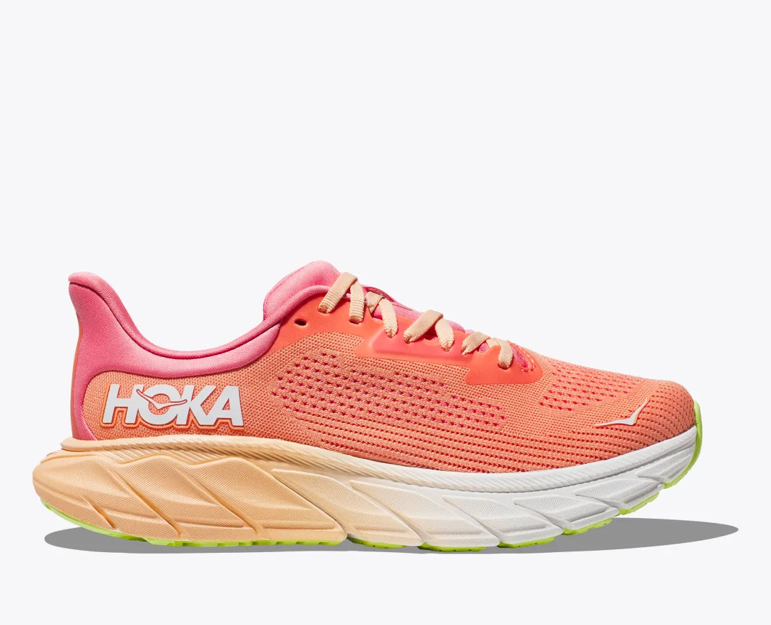 HOKA WOMENS ARAHI 7 - PAPAYA / CORAL