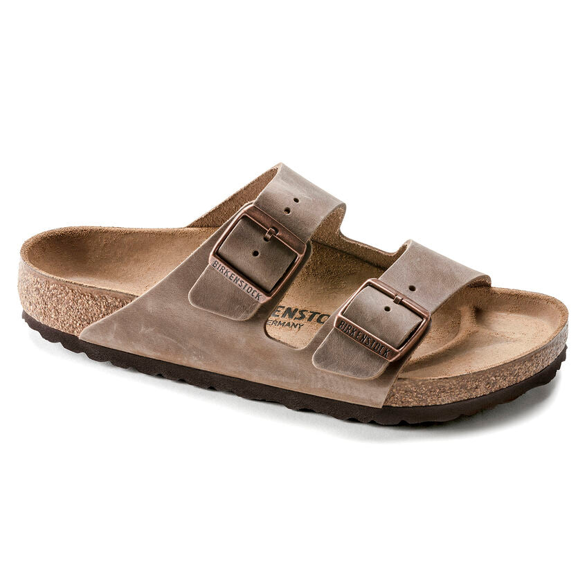 BIRKENSTOCK ARIZONA CLASSIC FOOTBED SANDAL - TOBACCO OILED LEATHER